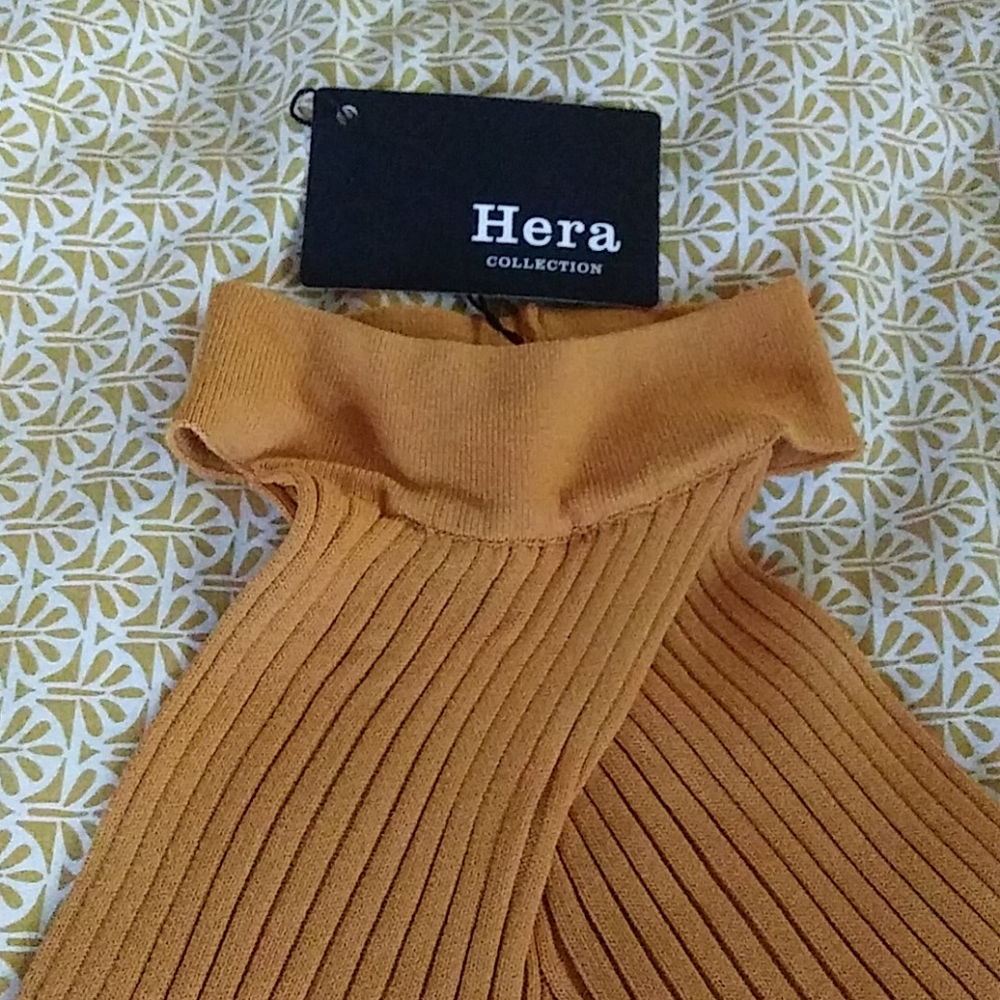 HERA TOP - Picture 2 of 3